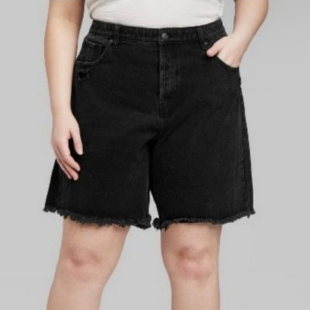Wild Fable High Rise Bermuda Shorts Distressed Black Denim Women’s 18 Cut Offs